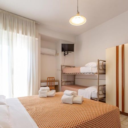 Hotel City Misano Adriatico Buitenkant foto