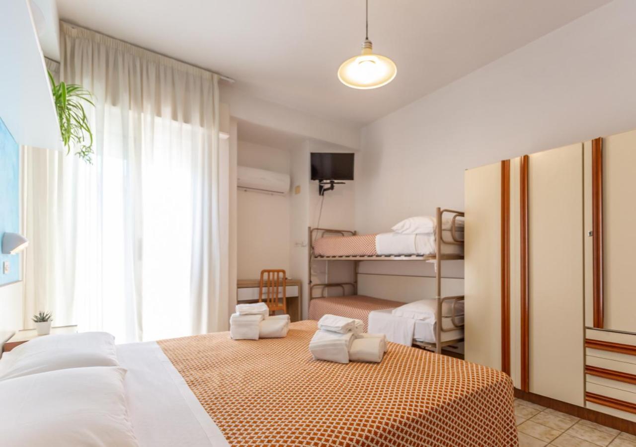 Hotel City Misano Adriatico Buitenkant foto