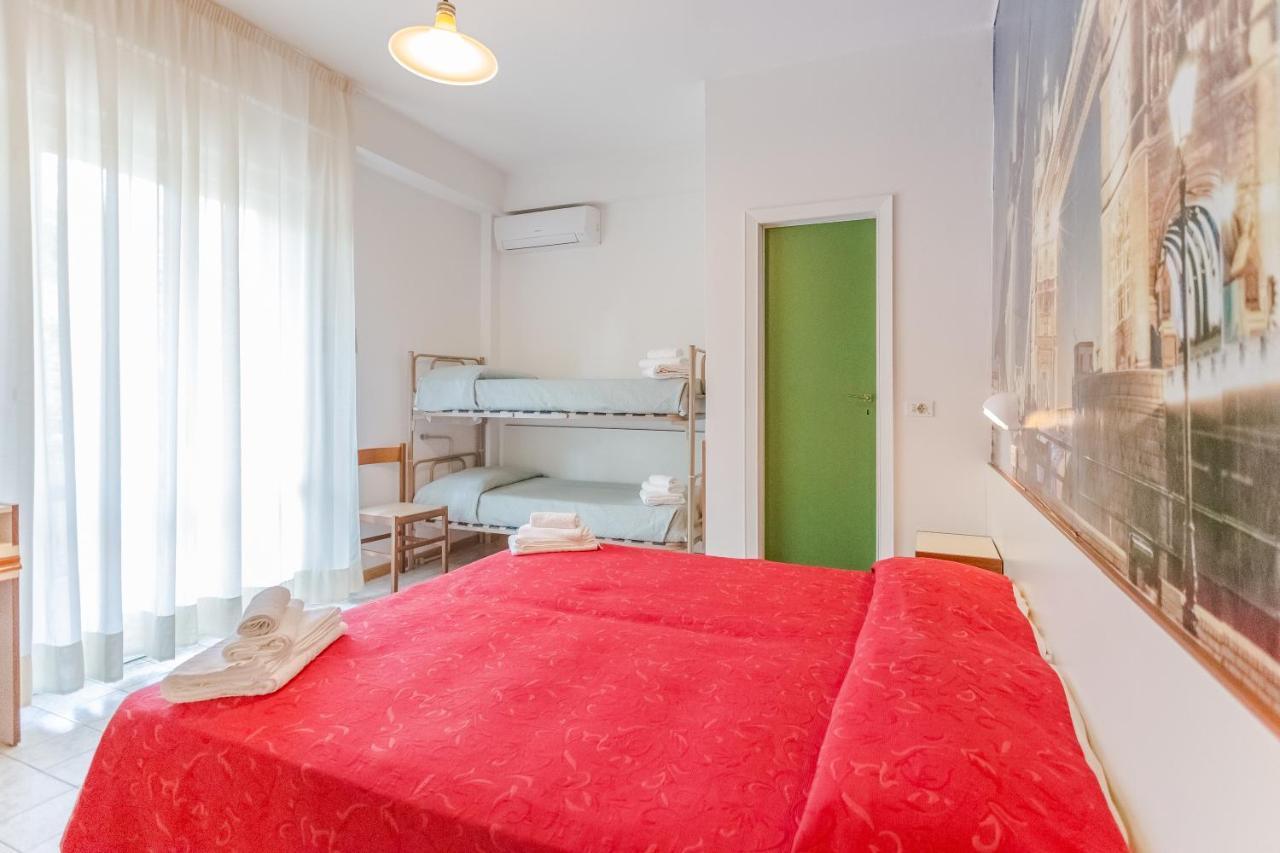 Hotel City Misano Adriatico Buitenkant foto